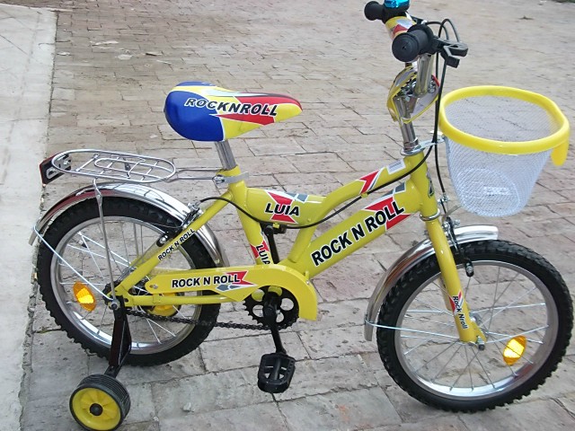 儿童自行车两轮车 脚踏车青年自行车