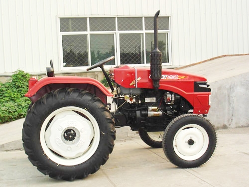 Single cylinder tractor 