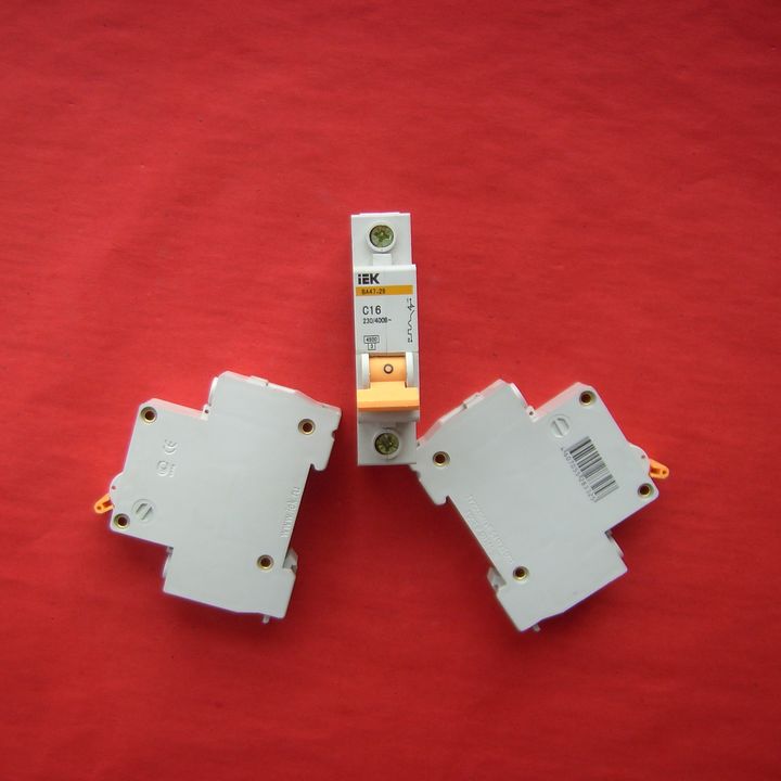 IEK miniature circuit breaker Mini disjuntore 