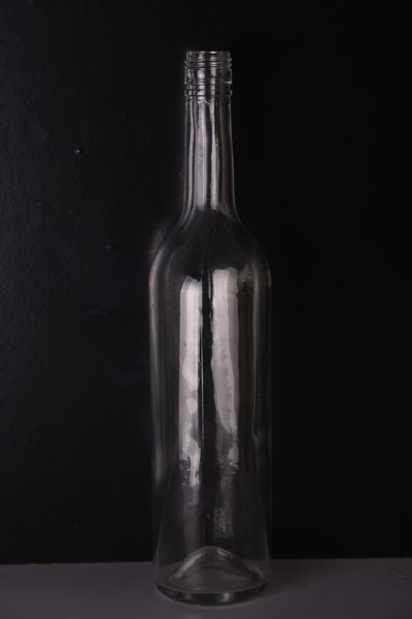 стеклянная бутылка