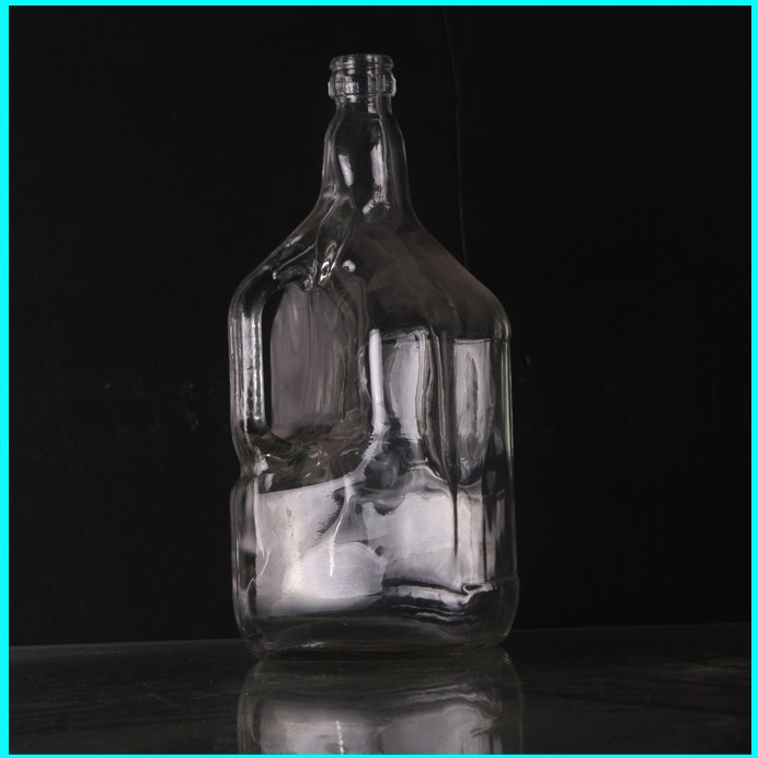 стеклянная бутылка