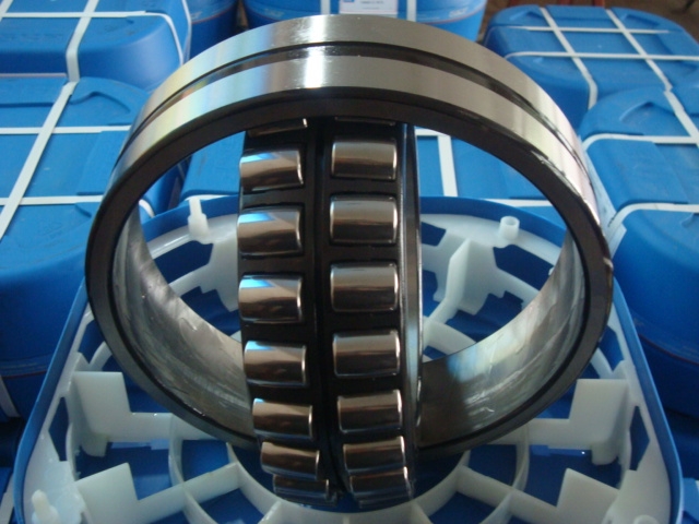 Spherical plain bearings and rod ends