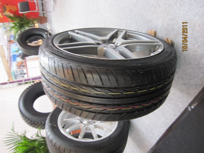 205/60R15 Rapid and Three-a Brand Car Tires