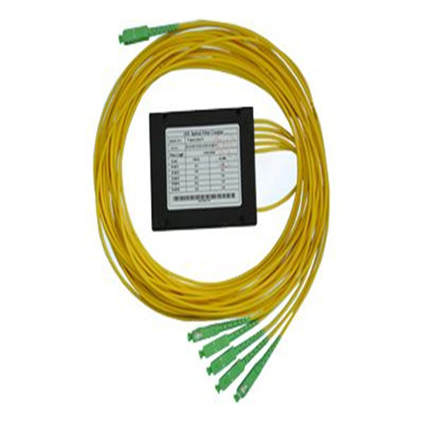 Tele-communicaiton applicaiton---Singlemode 1*5 FBT Optical Fiber Splitter with SC APC Connectors