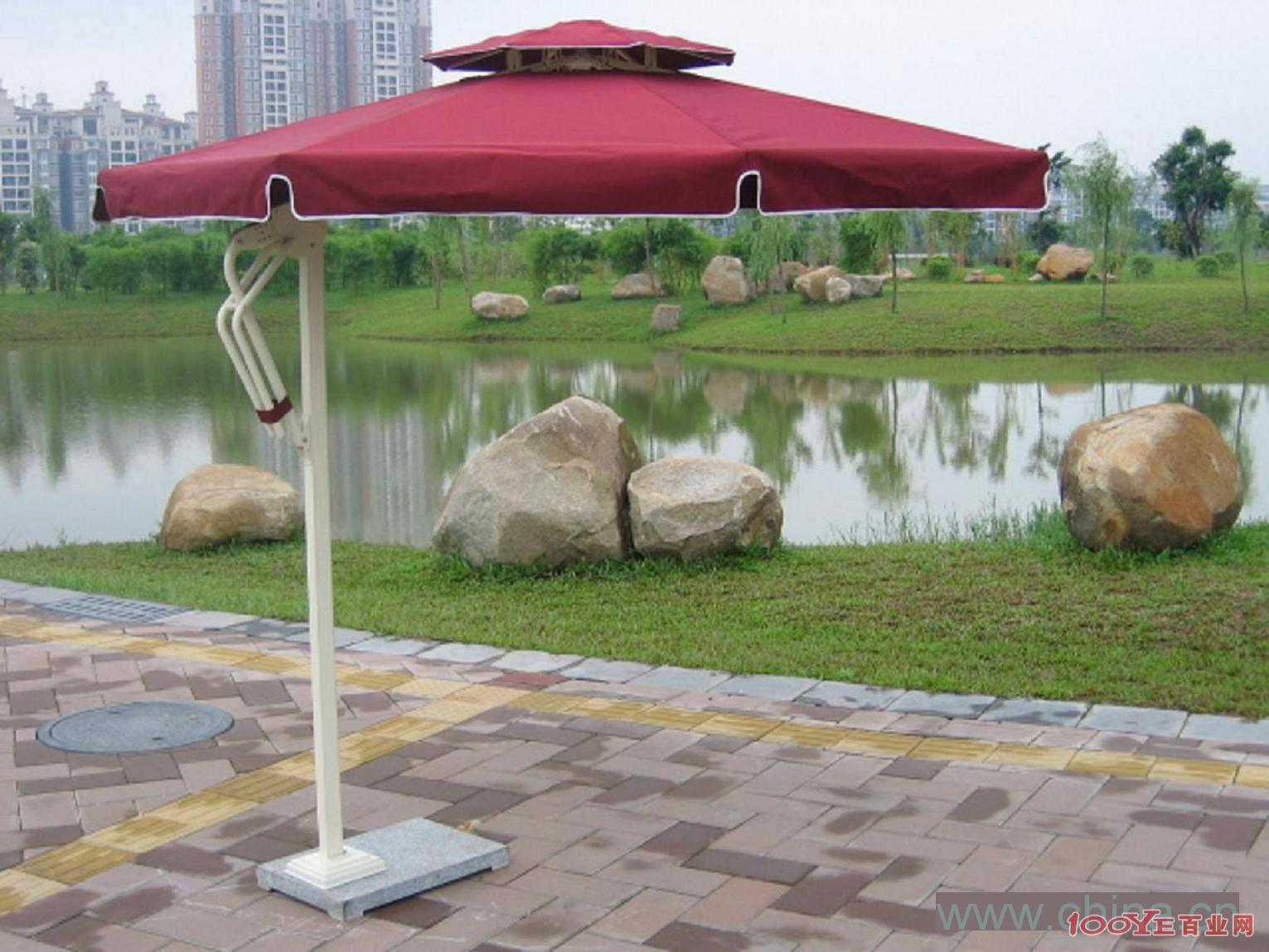 Уличный зонт Китай