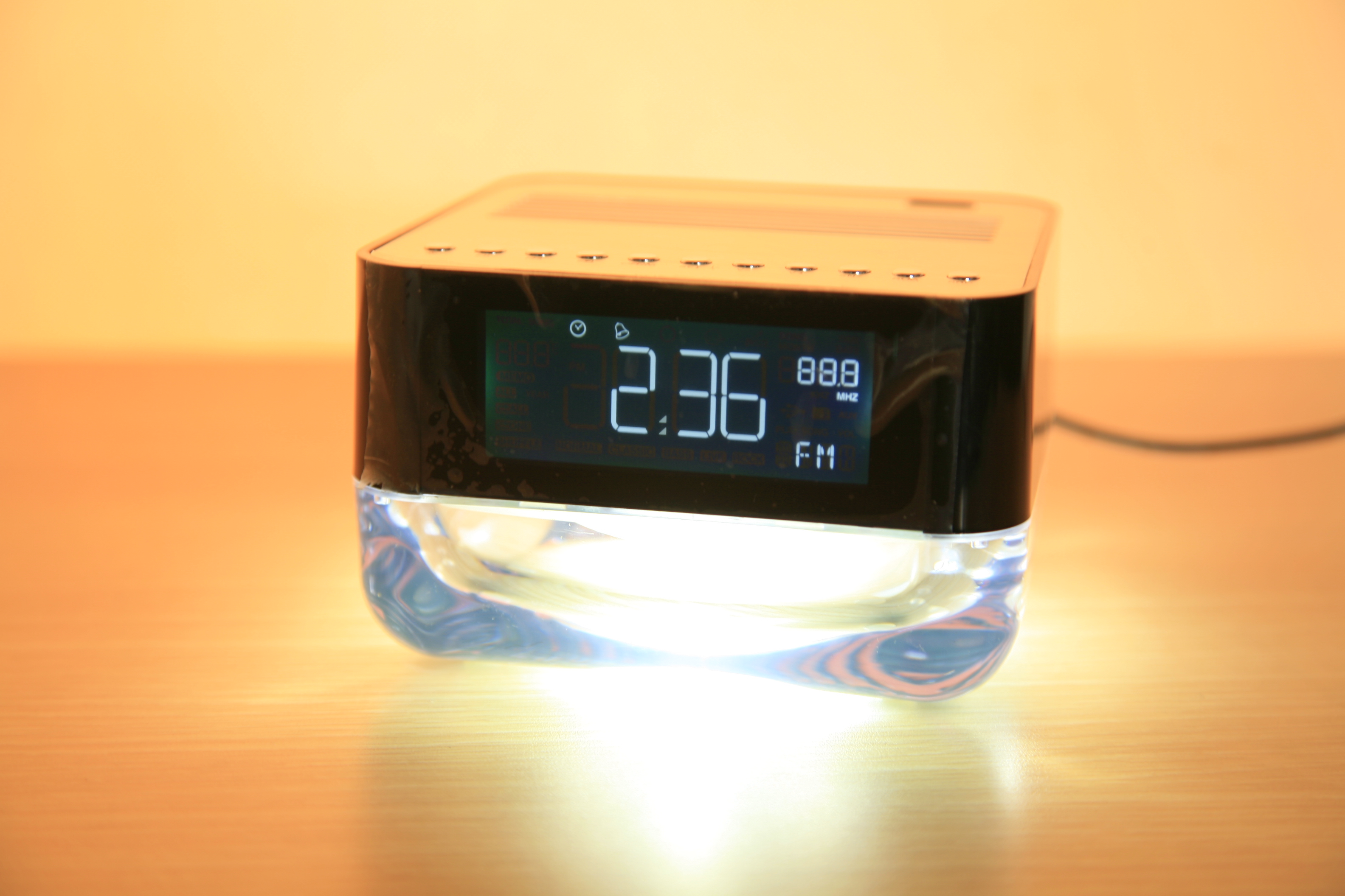 2013 multifunction USB Mini speaker with FM radio MP3
