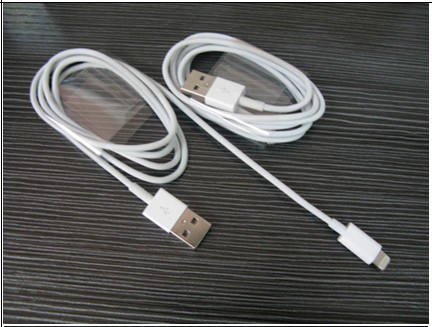 Lightning to USB cable for iPhone 5
