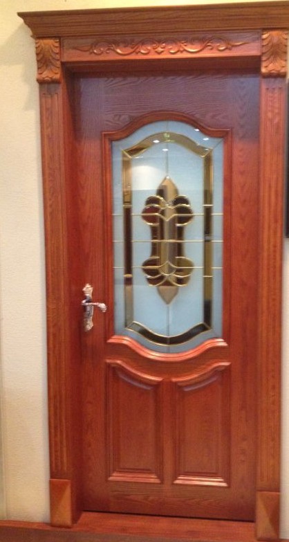Luxury Hand Carving Durable Solid Wooden Door, Good Look and 2,000 x 800 x 40mm Size