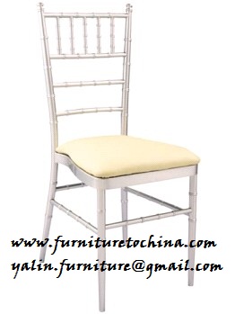 chiavari chair with cushion, upholstery white hotel seat, stackable banquet chair, restaurant event furniture