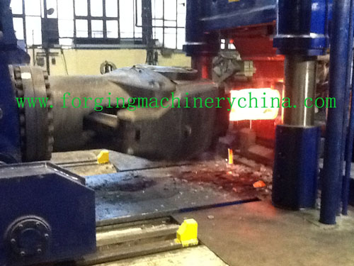 open die forging hydraulic press with manipulator