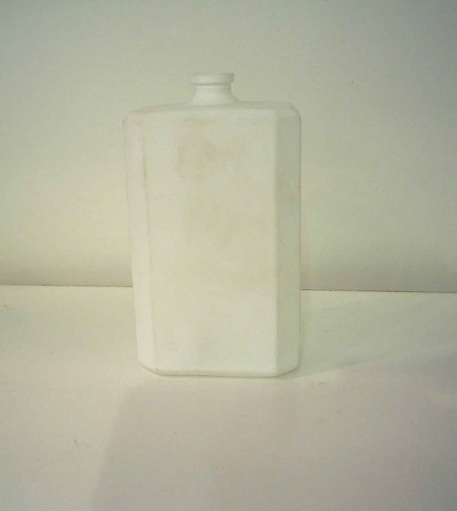white paint perfume glass bottles in China