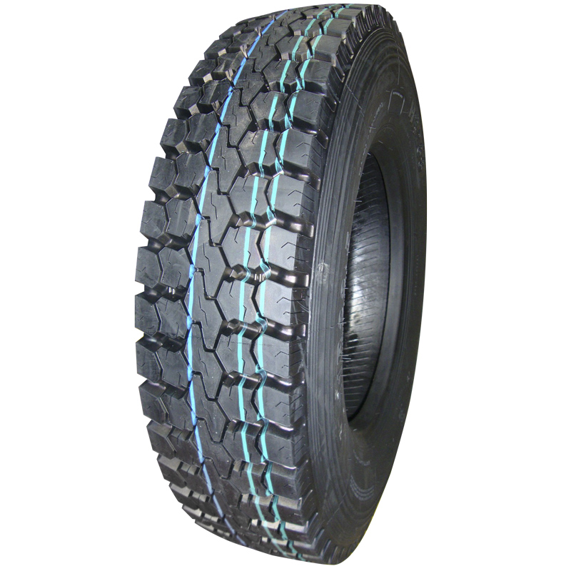 DOUBLE STAR 13R22.5 truck tire 