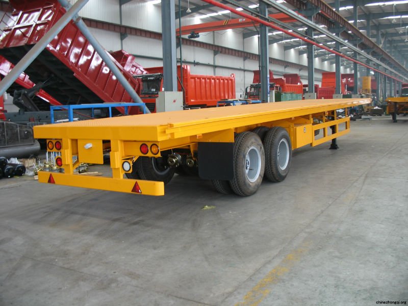 skeletal type container semitrailer/flatbed type container semitrailer