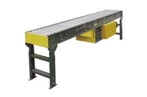 Hytrol Roller Conveyor Minimum Pressure Accumulation 190-ACZ - Medium Duty (Flat Belt)