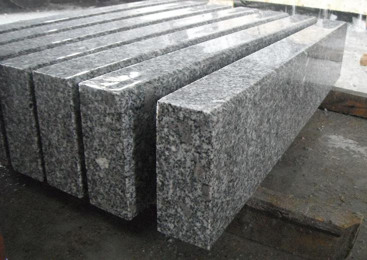 grey granite curbstones 80x200x1000mm with competitive price and strong packing