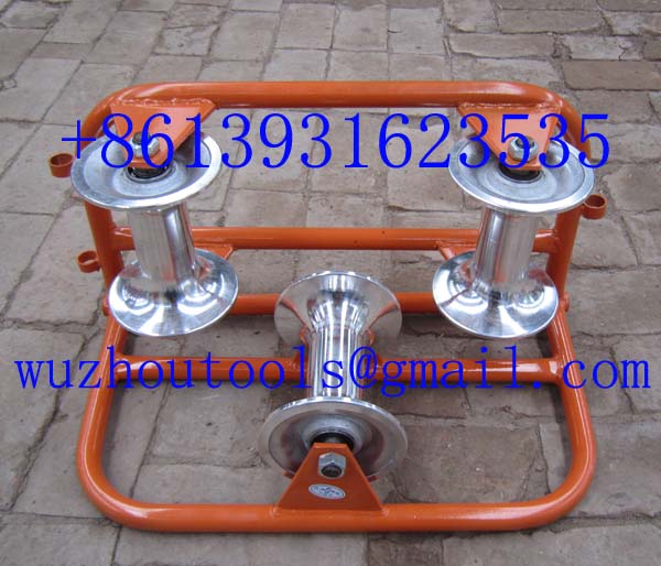 Cable roller, galvanized,Cable roller with ground plate