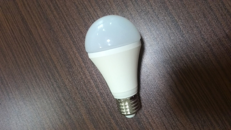 LED bulb 6W