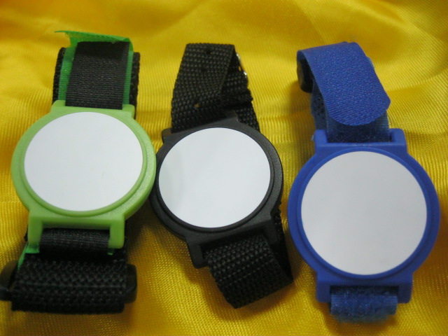13.56MHz RFID Nylon Wristbands,ISO14443A F08 Nylon waterproof bracelet for access control