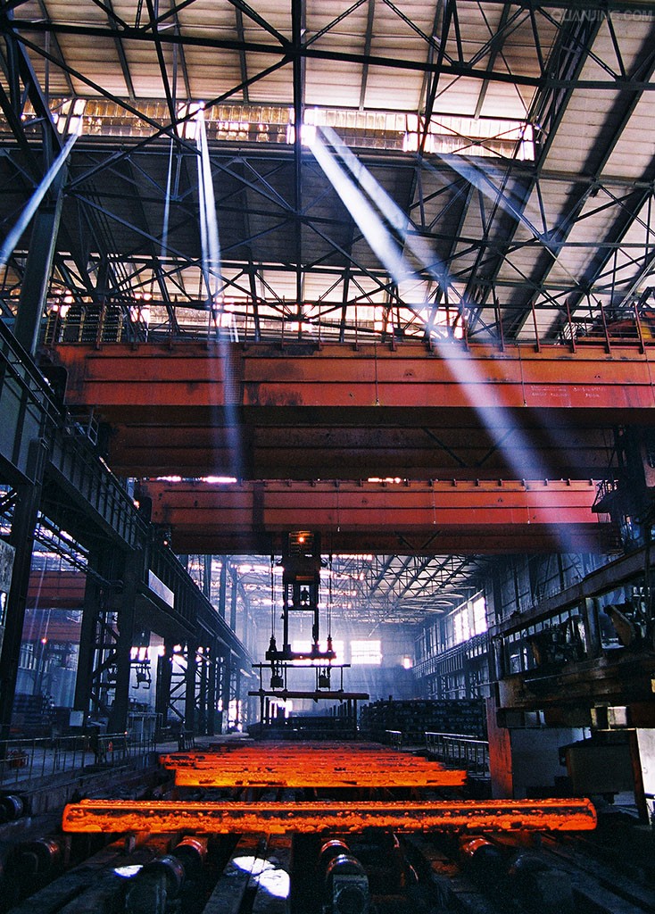 Heavy duty double girder foundry crane for steel plant