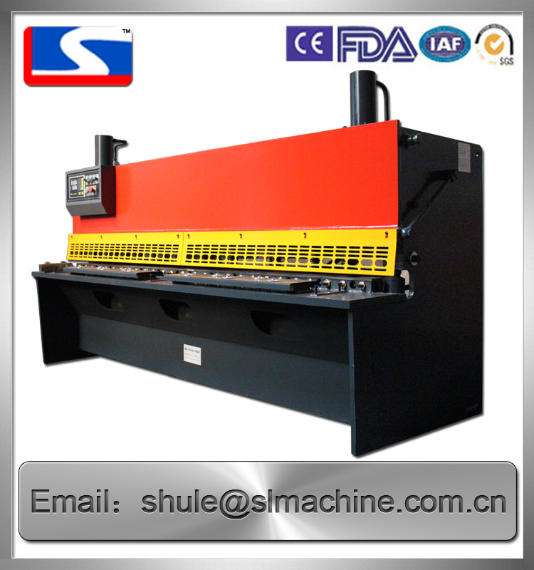 QC11K-series Guillotine shear machine