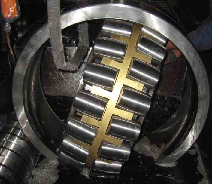 Spherical roller bearing 22236CA W33