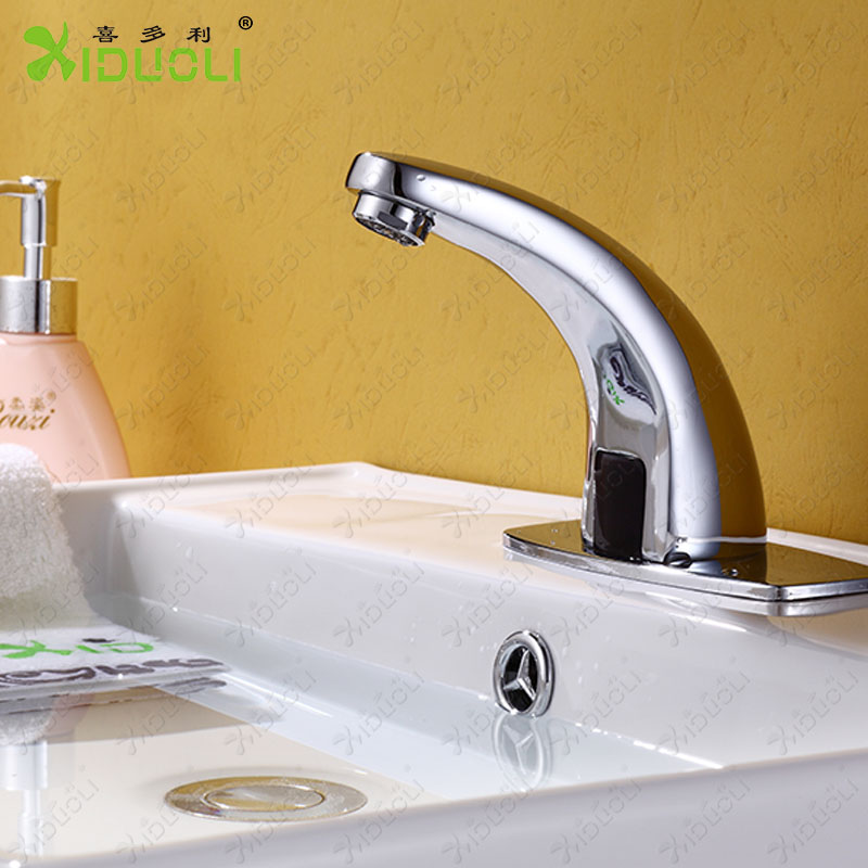 all-in-one faucet,touch free faucet,automatic sensor bibcock