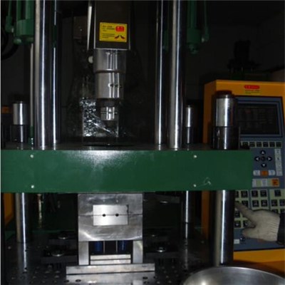 TPU Injection Molding Machine