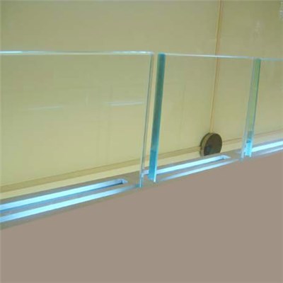 Low-Iron Float Glass
