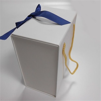 Белый Бумажная Коробка С Ручкой Веревочки
