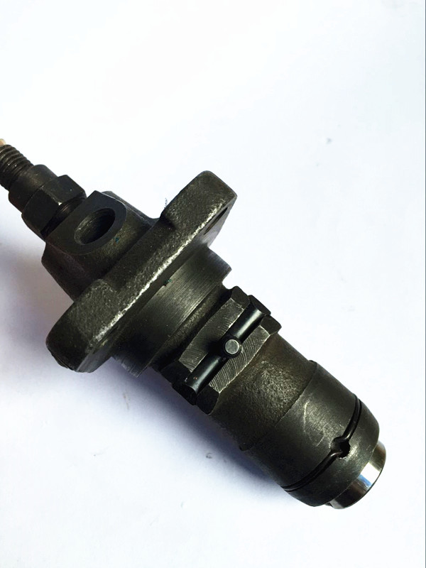 Hot quality agricultural machinery spare parts R175 pump