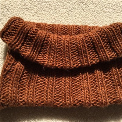 Infinity Knit Scarves In Chocolate Brown