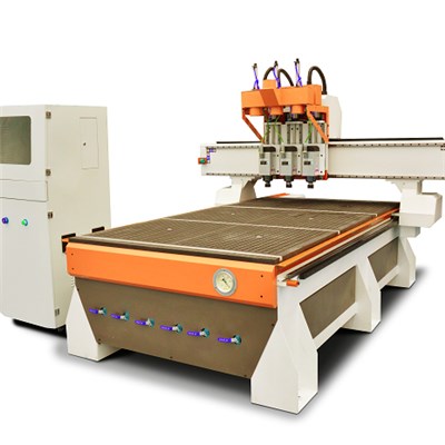 3 Tools Auto Changed CNC Wood Router