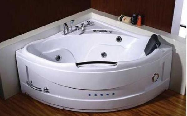 whirlpool bathtub