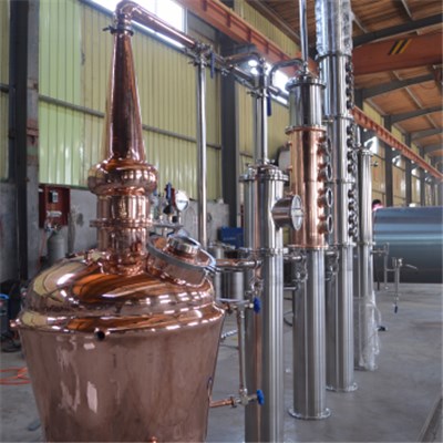 65 Gallon/250 L All Copper Boiler With A Gin Basket Copper Whiskey Column Vodka Column Dephlegmators Condenser And Parrot