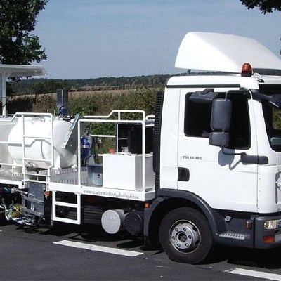 TT-Q60-CP2000 Cold Paint And 2-component High Pressure Airless Spraying Marking Truck