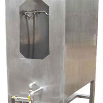 Poultry Carcass Cleaning Device
