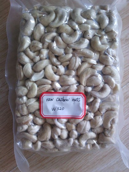 100% Cashew Nuts