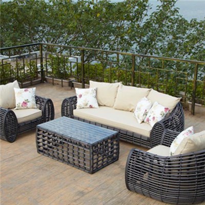 4pc High Quality Wicker Set With 10cm Water Proof Polyester Cushion And Pillow