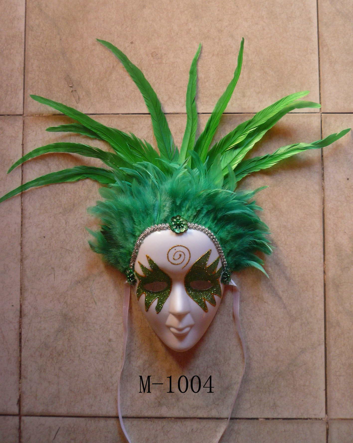  Дешевые маски из перьев для продажи - Сделано в Китае M-1004