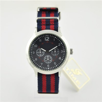 Interchangeable Nylon Band Watch For Women And Man