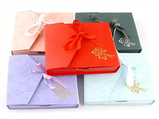 Pretty Paper Gift Box Square Jewelry Box With Ribbon