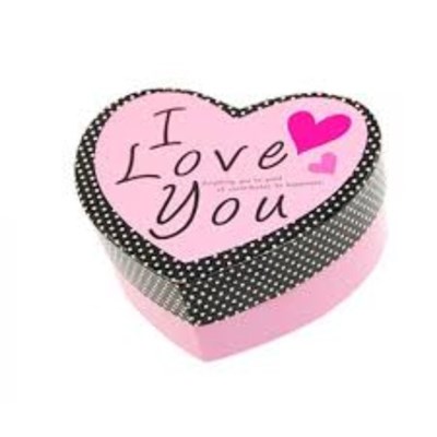 Attractive Designs Heart Shape Gift Box With Lid