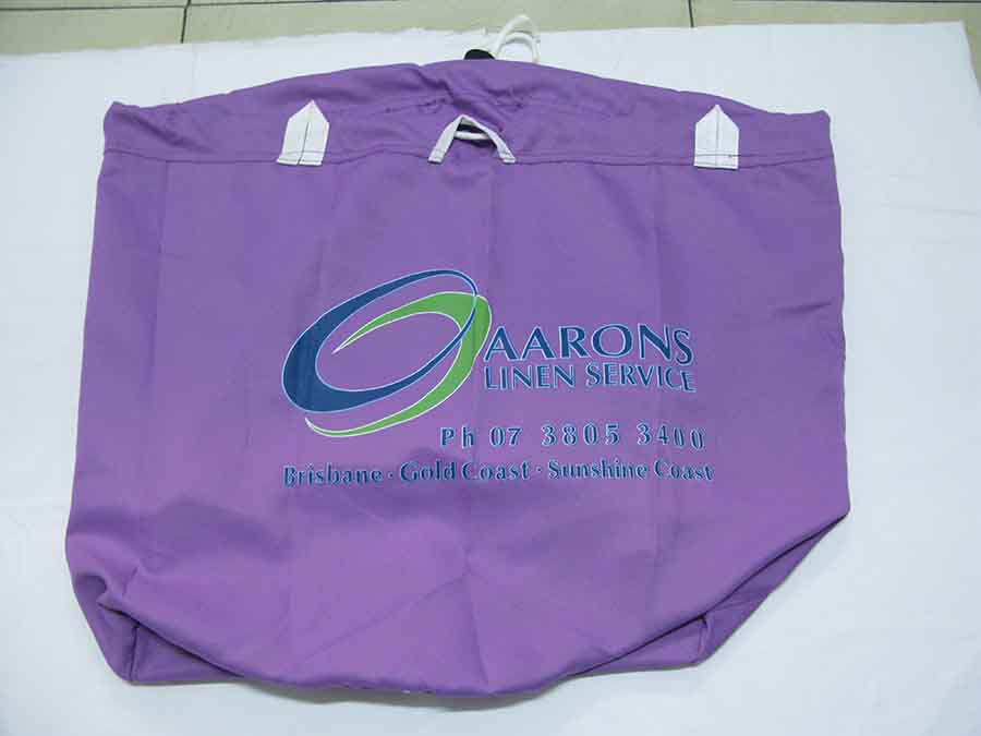 100% polyester laundry bag