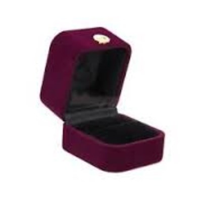 Elegant And Graceful Wedding Ring Gift Box With Lid