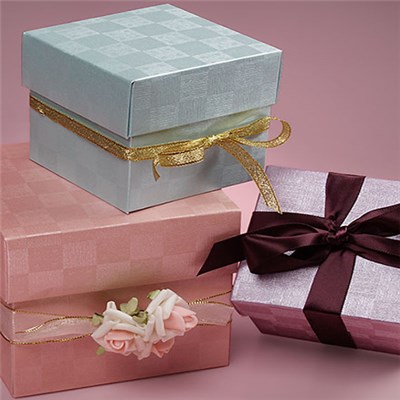 Luxury Design Wholesale Fancy Cube Packaging Boxes
