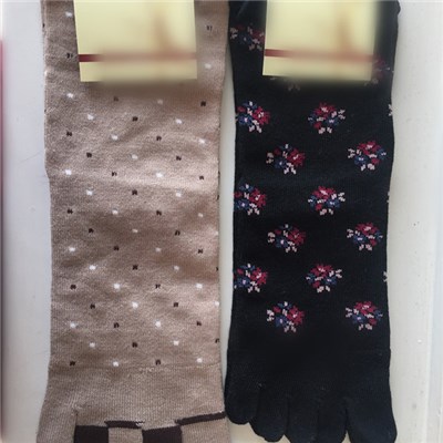 Ladies Jacquard 5 Toe Socks Fine Knit