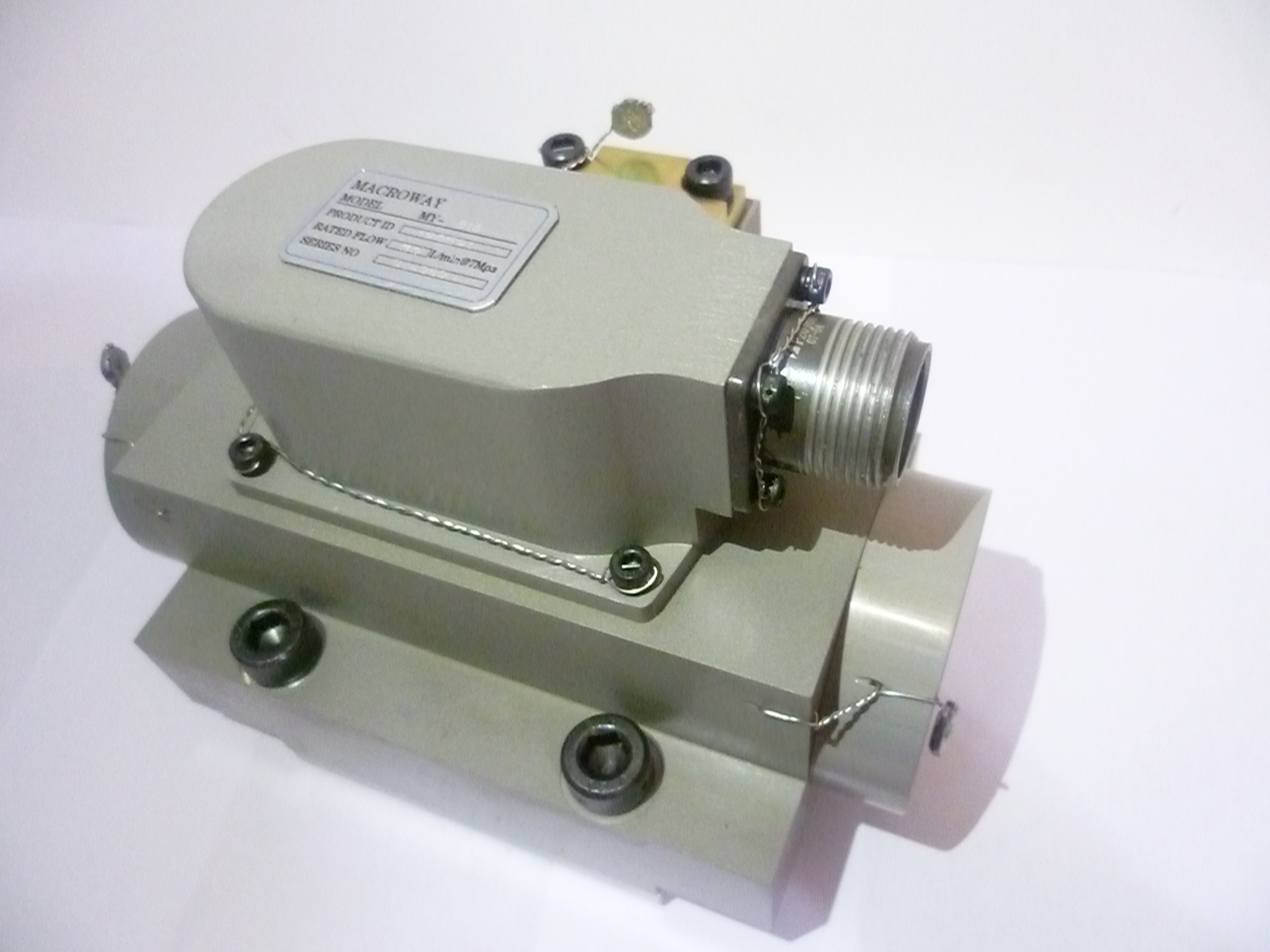 D072 series servo valve