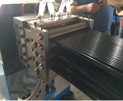 Polyamide strip extruder machine