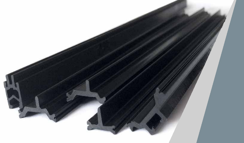 Thermal Break Design Extruded Reinforced PVC Profiles For Aluminum