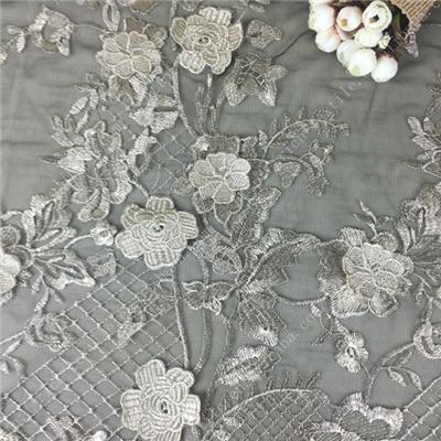 Wholesale Embroidered White Wedding Lace with Polyester, Various Colors are Accepted 